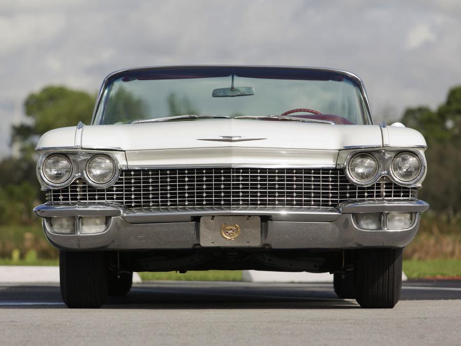  Cadillac Series 62 Convertible (6267F) 1960 года  (фото 15 из 23)